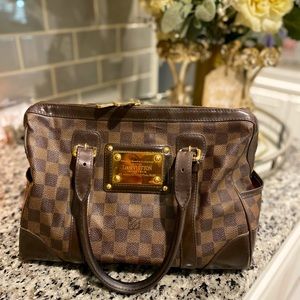 100% Authentic Louis Vuitton Berkeley Bag